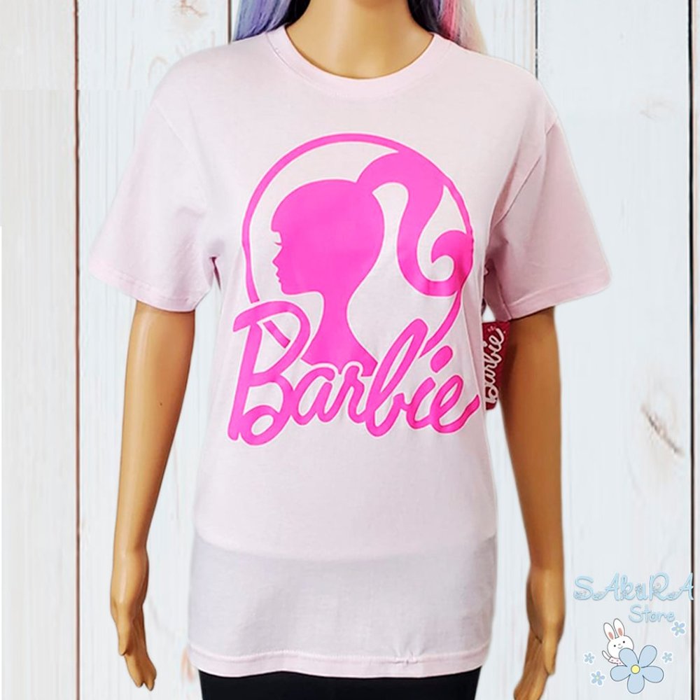 NWT BARBIE DOLL AUTHENTIC JUNIORS WOMEN'S PINK SHORT SLEEVE T-SHIRT